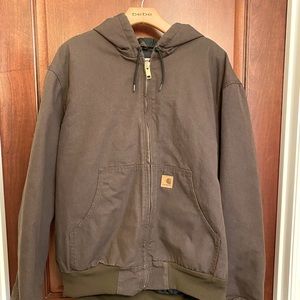 Men’s Carhartt Quilted Lined Duck Active Jacket. Size L